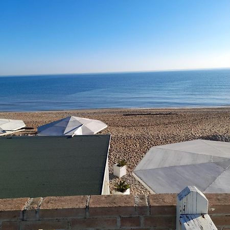 Virgola Zero Holiday Beach Apartment Porto Potenza Picena Bagian luar foto