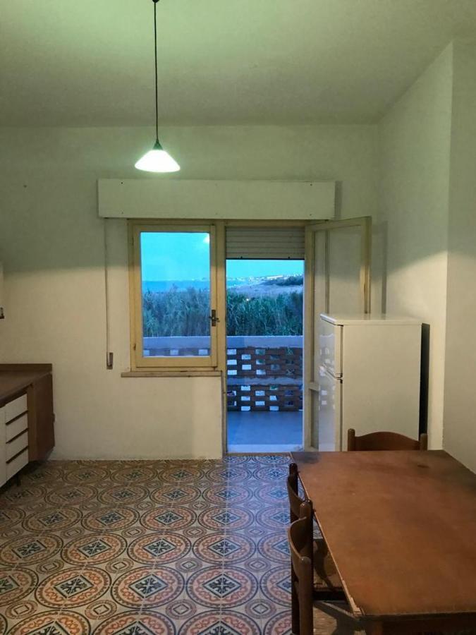 Virgola Zero Holiday Beach Apartment Porto Potenza Picena Bagian luar foto